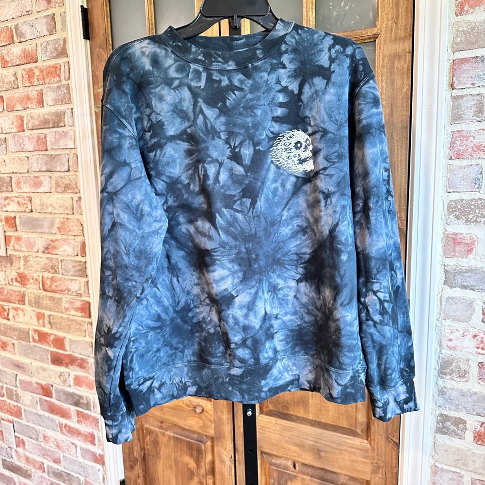 Liquid Death Sweatshirt Mens Medium Black Tie Dye Skull Graphic Mountain Water